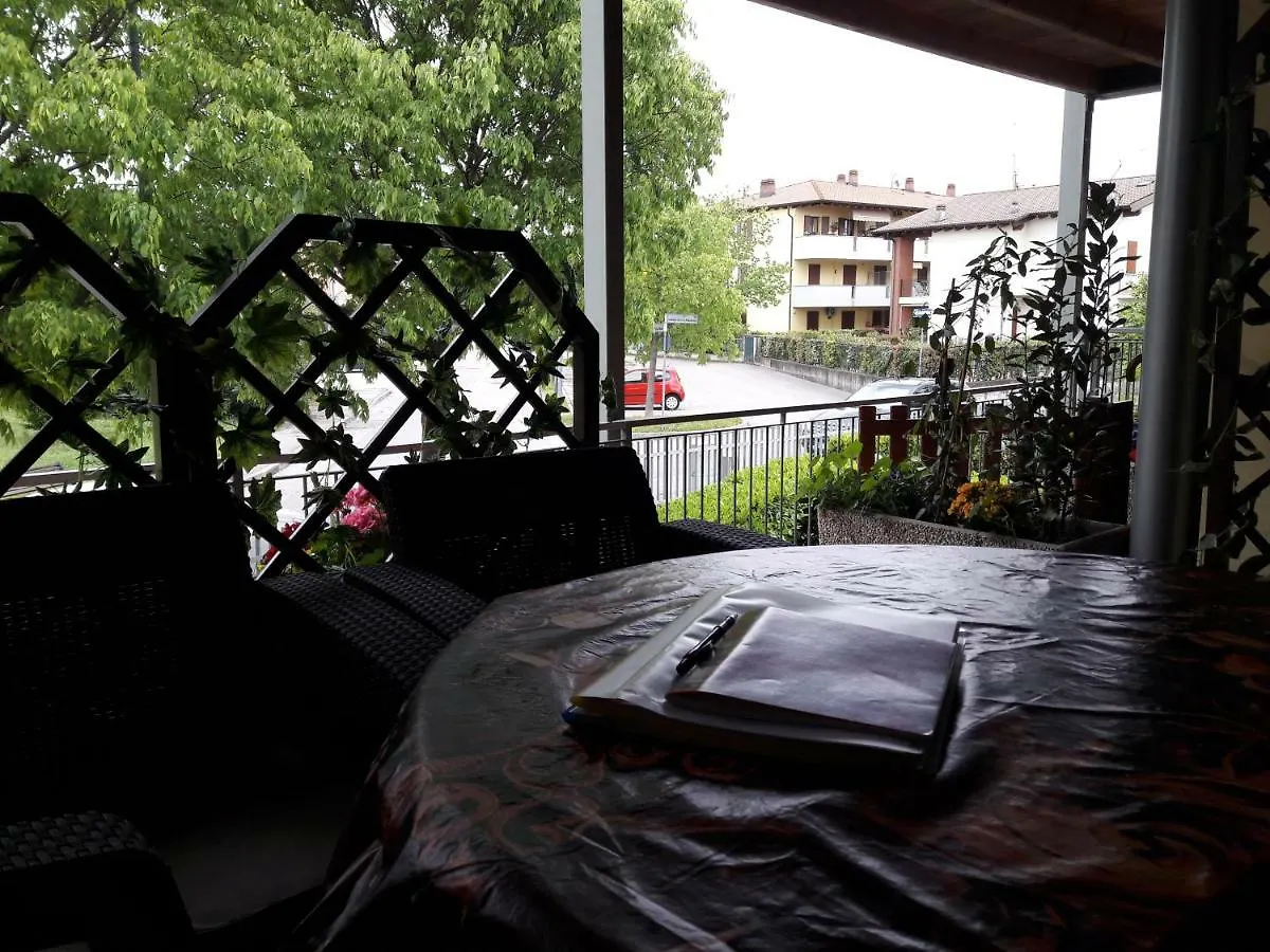 Garda Felice Apartment Desenzano del Garda