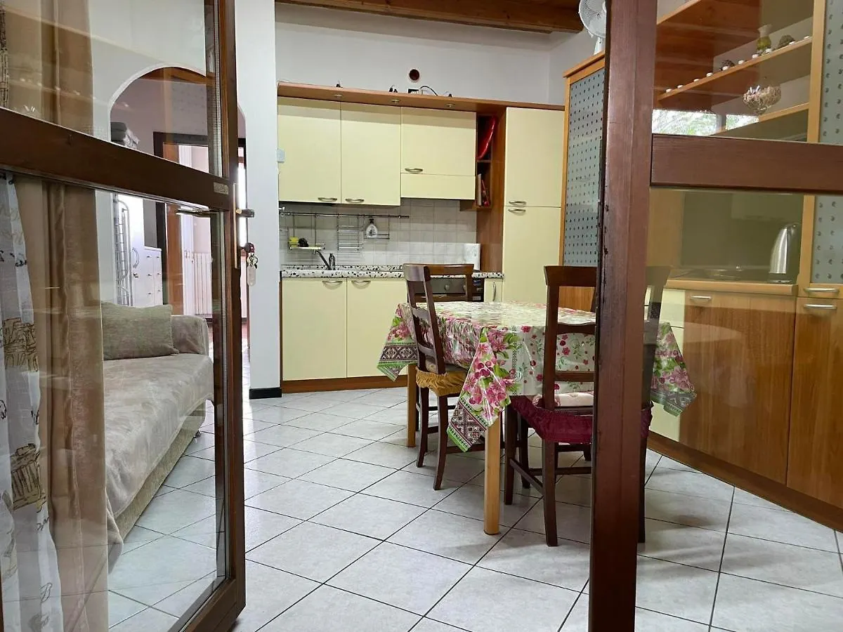 Garda Felice Apartment Desenzano del Garda Italy